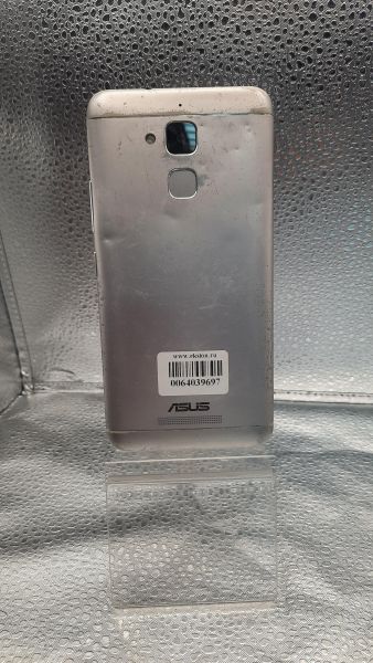 Купить ASUS ZenFone 3 Max 2/16GB (ZC520TL/X008D) Duos в Томск за 900 руб.