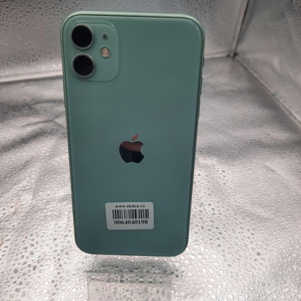 Купить Apple iPhone 11 64GB в Томск за 11500 руб.