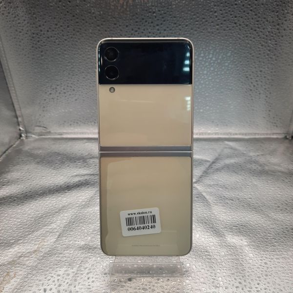Купить Samsung Galaxy Z Flip 3 5G 8/256GB (F711N) в Томск за 17050 руб.