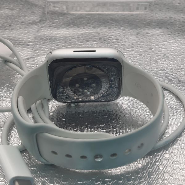 Купить Apple Watch Series 8 45mm (A2771) с СЗУ в Томск за 17050 руб.