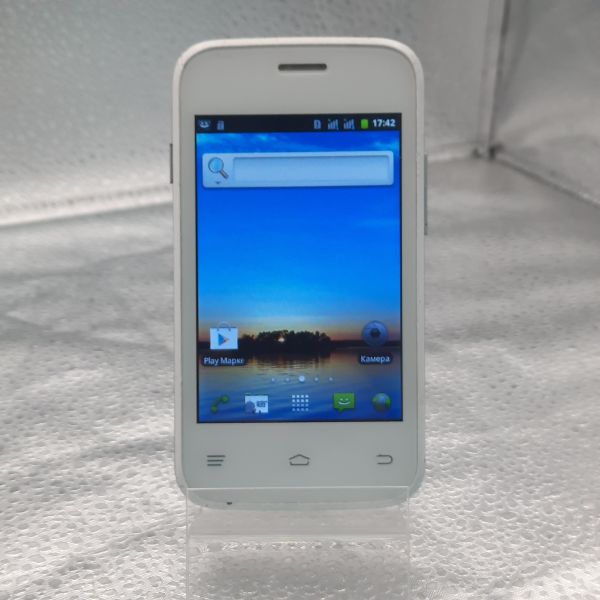 Купить Fly IQ239+ ERA Nano 2 Duos в Томск за 700 руб.