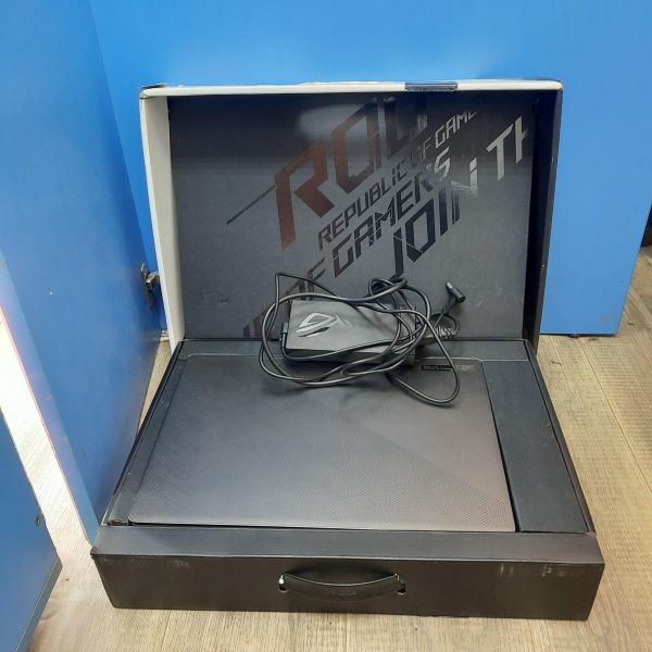 Купить ASUS ROG Zephyrus G15 GA503QM-HQ095T (Ryzen 9 5900HS) в Томск за 63250 руб.