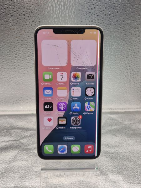 Купить Apple iPhone XS Max 64GB в Томск за 5100 руб.