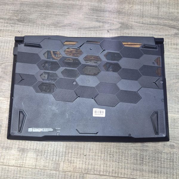 Купить MSI Katana 17 B12VGK-275XRU в Томск за 100950 руб.