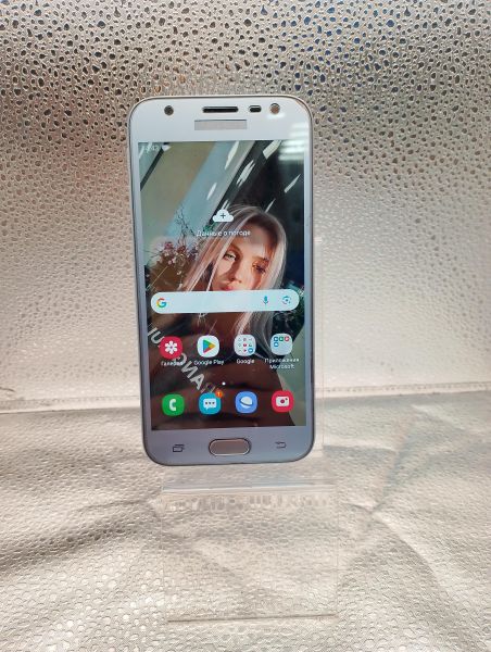 Купить Samsung Galaxy J3 2017 (J330F) Duos в Томск за 1750 руб.