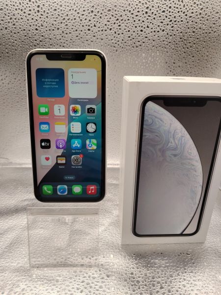 Купить Apple iPhone XR 64GB в Томск за 7500 руб.