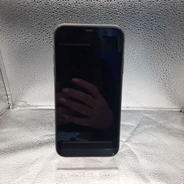 Купить Apple iPhone 11 64GB в Томск за 10500 руб.