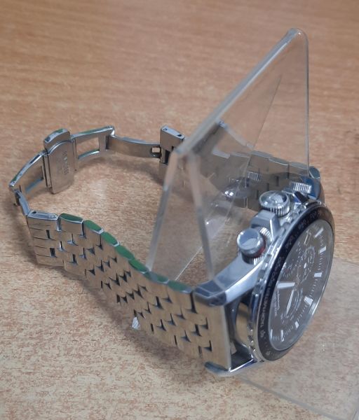 Купить JacquesLemans 1-2099 в Томск за 4000 руб.