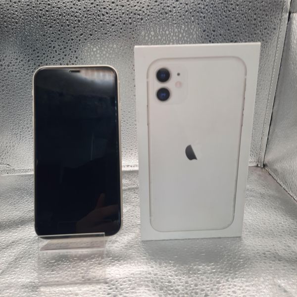 Купить Apple iPhone 11 128GB в Томск за 16700 руб.
