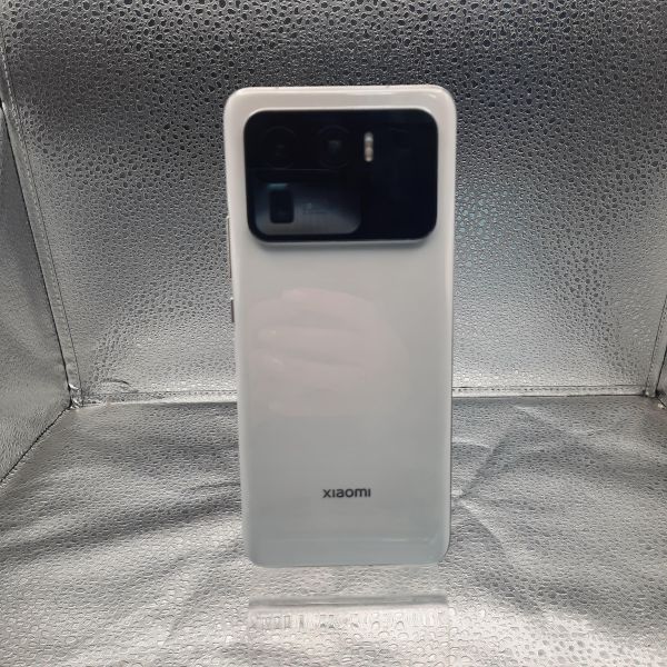 Купить Xiaomi Mi 11 Ultra 12/256GB (M2102K1G) Duos в Томск за 18300 руб.