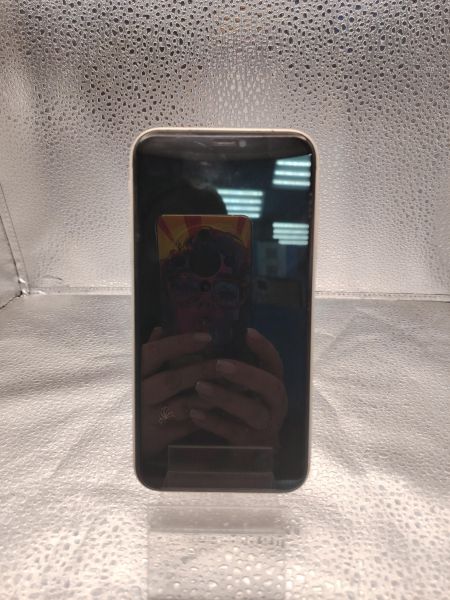 Купить Apple iPhone 11 128GB в Томск за 12900 руб.