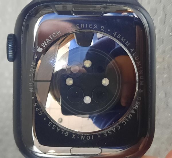 Купить Apple Watch Series 9 45mm (A2980) с СЗУ в Томск за 15800 руб.