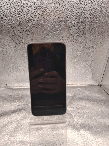 Купить Apple iPhone X 64GB в Томск за 7800 руб.