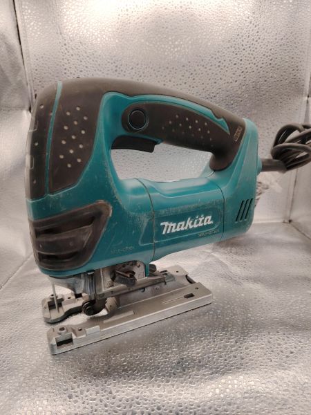 Купить Makita 4350CT в Томск за 4500 руб.