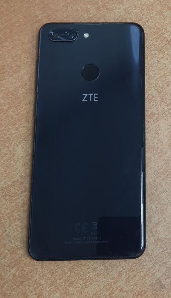 Купить ZTE Blade V9 3/32GB Duos в Томск за 3100 руб.