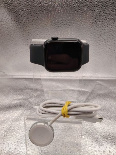 Купить Apple Watch Series 9 45mm (A2980) с СЗУ в Томск за 16700 руб.