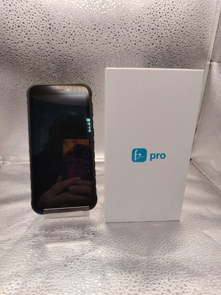 Купить F+ R570E 4/64GB Duos в Томск за 4300 руб.