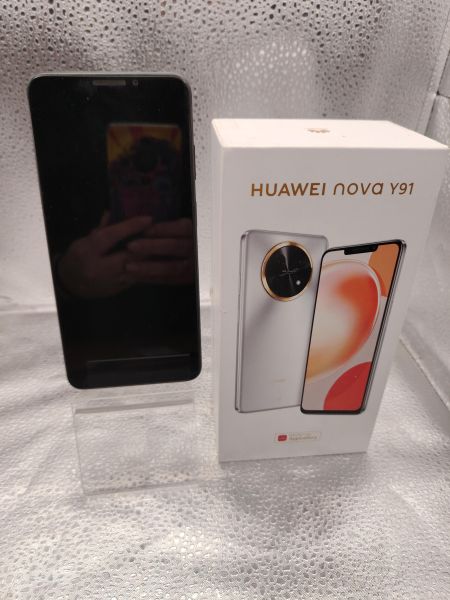 Купить Huawei Nova Y91 8/256GB (STG-LX1) Duos в Томск за 7000 руб.