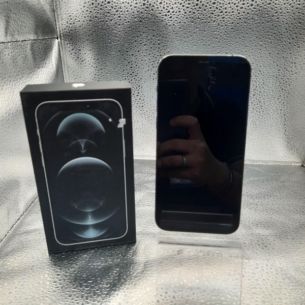 Купить Apple iPhone 12 Pro 128GB в Томск за 17400 руб.