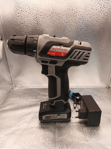 Купить Интерскол ДА-18ЭР с СЗУ в Томск за 2100 руб.