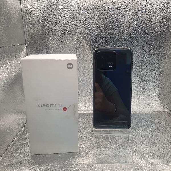 Купить Xiaomi 13 8/256GB (2211133G) Duos в Томск за 21700 руб.