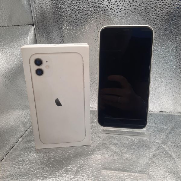 Купить Apple iPhone 11 64GB в Томск за 10700 руб.