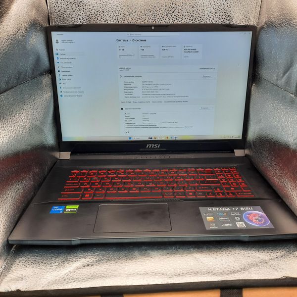 Купить MSI Katana GF76 B12UCR-1024XRU в Томск за 44000 руб.