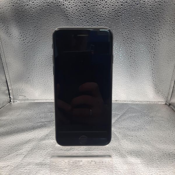 Купить Apple iPhone SE 2nd gen. 2020 64GB в Томск за 6100 руб.