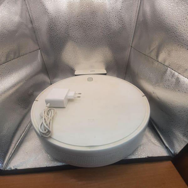 Купить Xiaomi Mi Robot Vacuum-Mop Essential (MJSTG1) с СЗУ в Томск за 1700 руб.