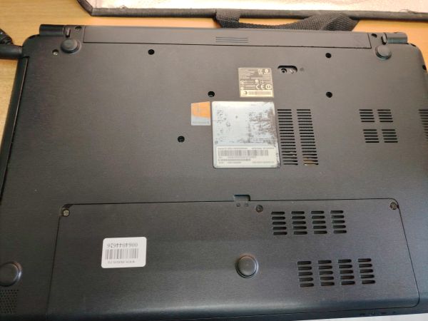 ноутбук Acer Aspire E1-522-12502G32Mnkk в Томск