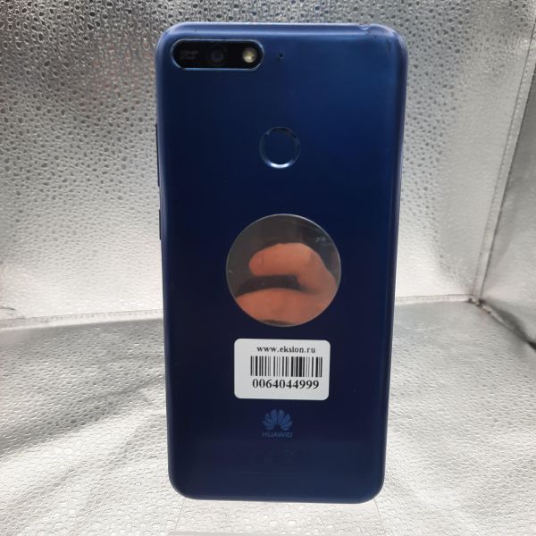 Купить Huawei Y6 Prime 2018 2/16GB (ATU-L31) Duos в Томск за 900 руб.
