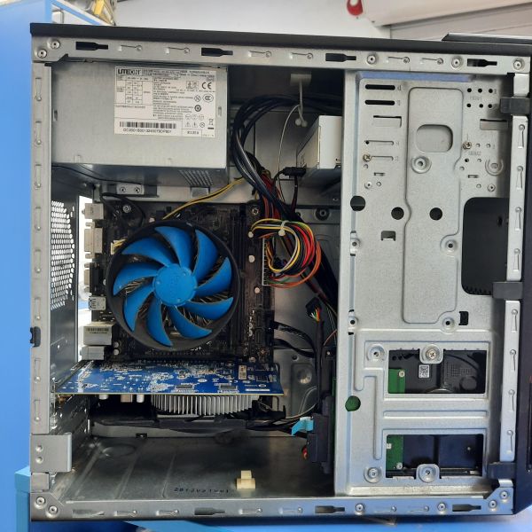 системный блок Сборка A10-5700, R7 200, 4GB RAM, HDD 80 GB в Томск