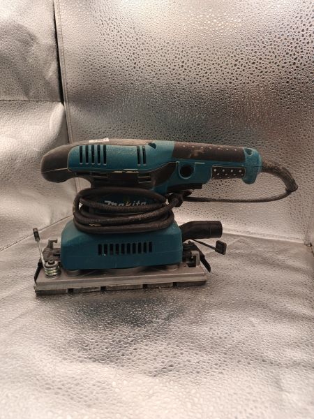 шлифмашина плоскошлифовальная Makita BO3710 в Томск