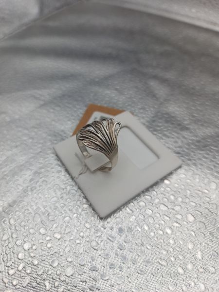 серебряное кольцо Кольцо серебро 925 3,55g, вес изделия 3.55g, размер 20.5 в Томск
