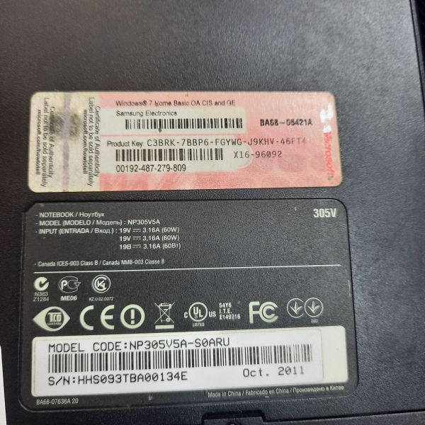 ноутбук Samsung NP305V5A-S0ARU (HDD 500 GB, RAM 6GB) в Томск