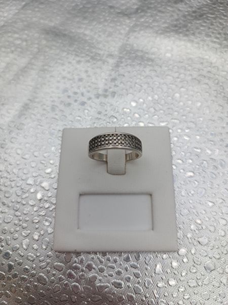серебряное кольцо Кольцо серебро 925 2,98g, вес изделия 3.49g, размер 17 в Томск