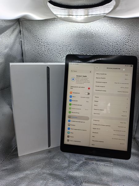 планшет Apple iPad 8 2020 128GB (A2429) (с SIM) в Томск