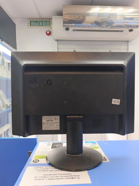 монитор LG Flatron W2234S-BN в Томск