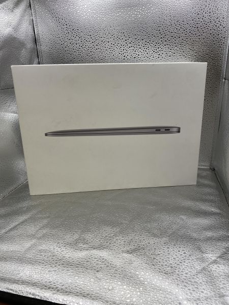 ноутбук Apple MacBook Air 13 2020 8/256GB (A2337) в Томск