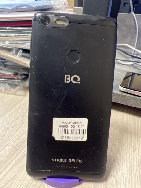 Купить BQ 5204 Strike Selfie Duos в Иркутск за 199 руб.