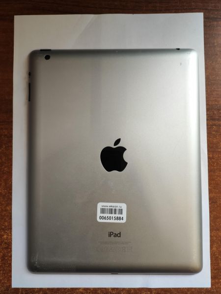 Купить Apple iPad 4 2012 16GB (A1458 MD510-519) (без SIM) в Томск за 3299 руб.