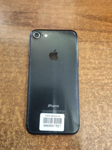Купить Apple iPhone 7 32GB в Томск за 3499 руб.