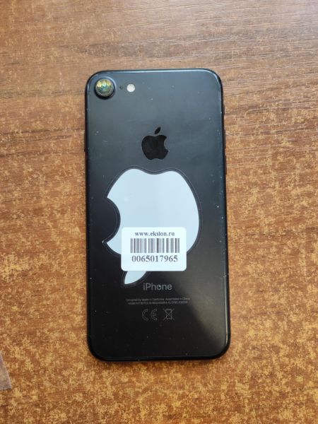 Купить Apple iPhone 7 32GB в Томск за 2049 руб.