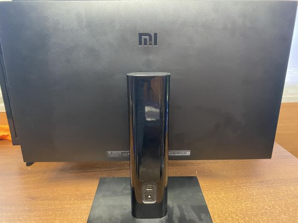 Купить Xiaomi Display 1A (XMMNT238CZ) в Томск за 5799 руб.