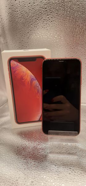 Купить Apple iPhone XR 128GB в Томск за 14399 руб.