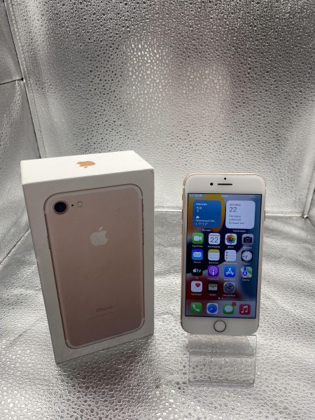 Купить Apple iPhone 7 32GB в Томск за 4349 руб.