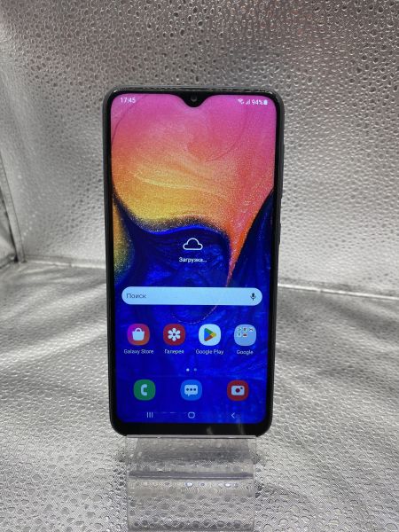 Купить Samsung Galaxy A10 2019 2/32GB (A105F) Duos в Томск за 3099 руб.