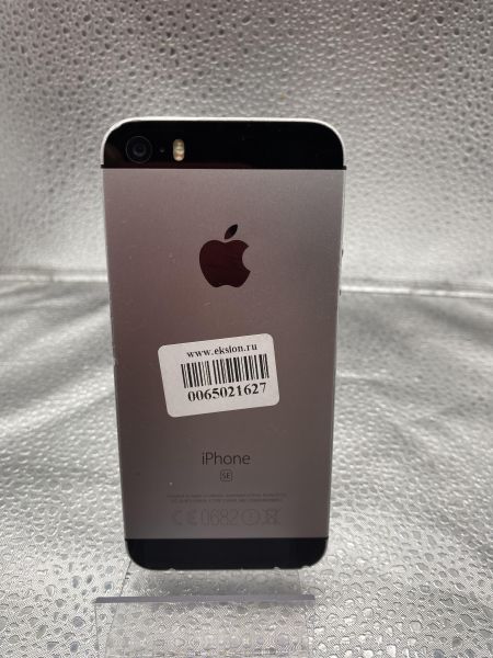 Купить Apple iPhone SE 1st gen. 2016 32GB в Томск за 2849 руб.