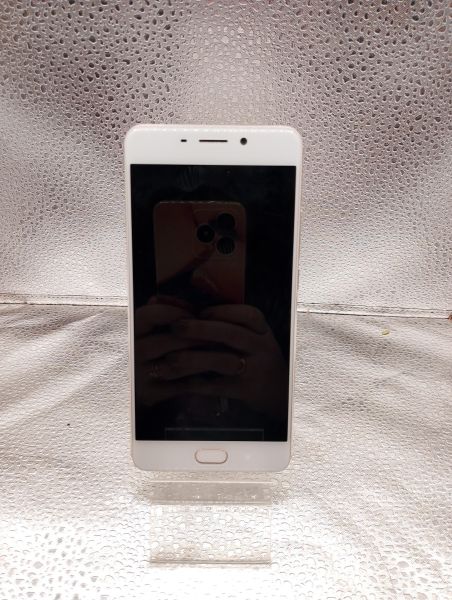 Купить Meizu M6 Note 3/32GB (M721H) Duos в Томск за 3699 руб.