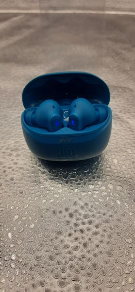 Купить JBL Tune Beam 2 в Томск за 2900 руб.